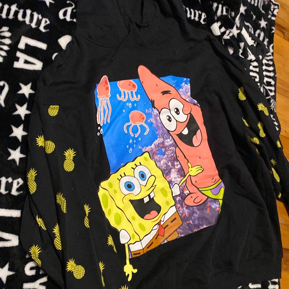 SpongeBob sweatshirt
